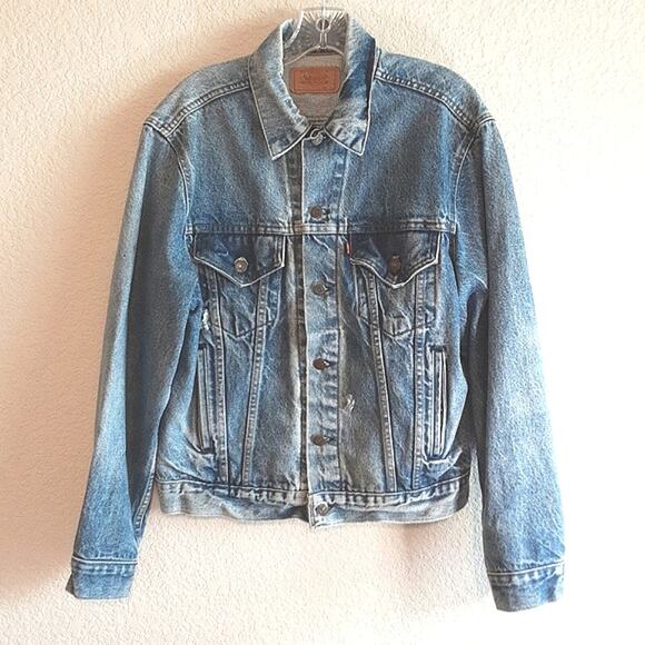 Levis VINTAGE Denim 70506 0216 Trucker Jacket Little e Distressed Made USA 44 - Picture 1 of 11